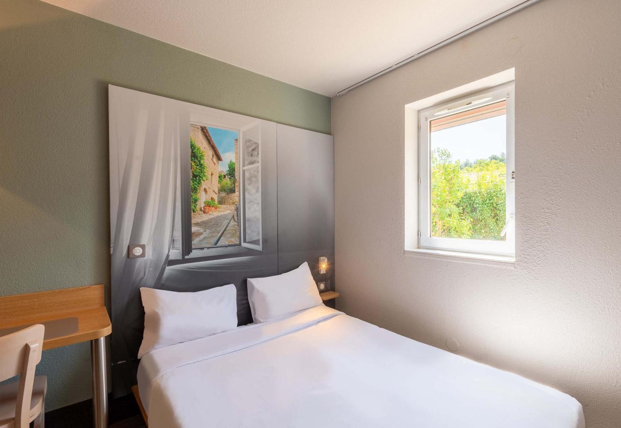 B&B Hotel Montelimar Nord Les Tourrettes エクステリア 写真